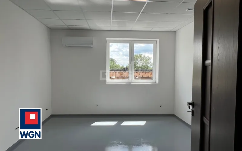 Obiekt magazynowy na  wynajem Trzebinia - Trzebinia, wynajem lokal handlowo usługowy 450m2