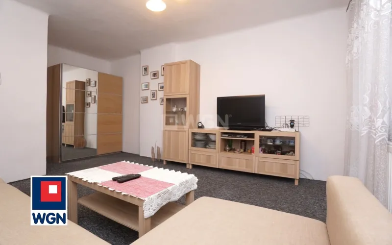 Mieszkanie na  sprzedaż Piotrków Trybunalski - Kawalerka z niskim czynszem.